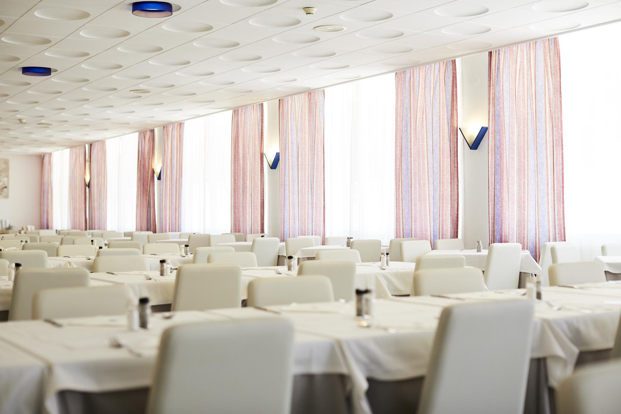 Invisa Ereso All Inclusive Es Cana Екстериор снимка