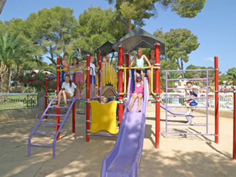 Invisa Ereso All Inclusive Es Cana Екстериор снимка
