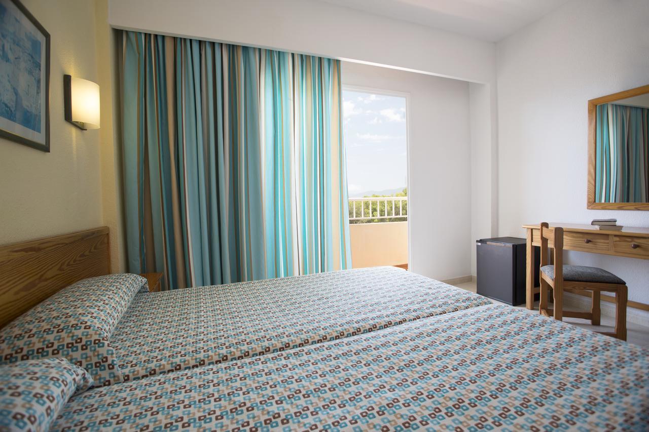 Invisa Ereso All Inclusive Es Cana Екстериор снимка