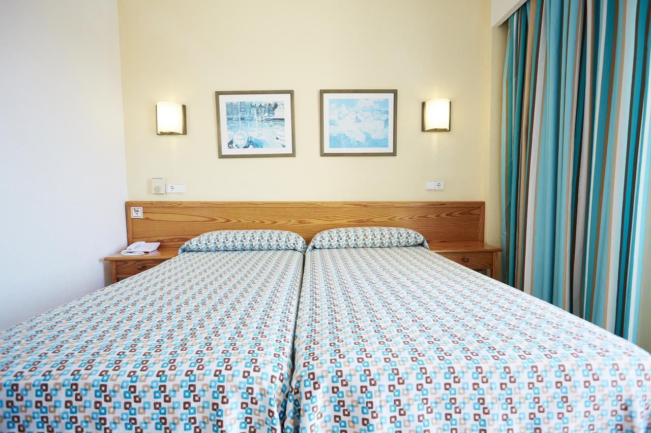 Invisa Ereso All Inclusive Es Cana Екстериор снимка