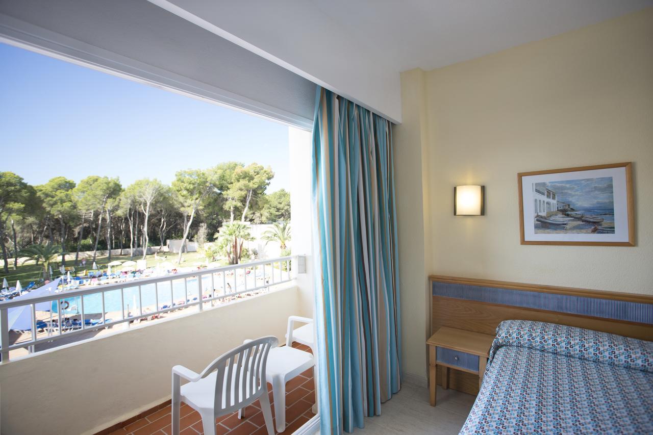 Invisa Ereso All Inclusive Es Cana Екстериор снимка